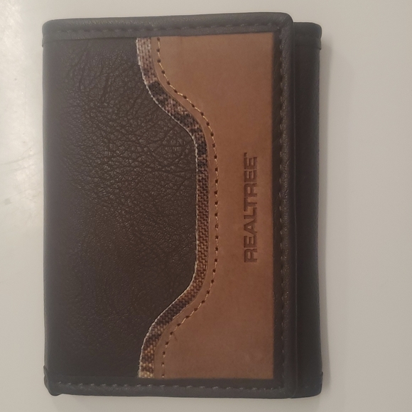 Realtree Other - Men's REALTREE Wallet